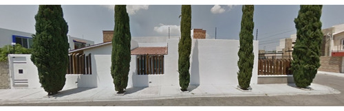 Casa En Remate En Santa Rosa Jáuregui, F-667