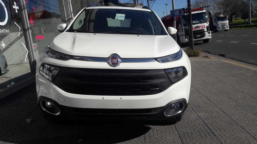 Imagen 18 de 21 de Fiat Toro 1.8 Nafta 170 E-torq Evo Freedom At6