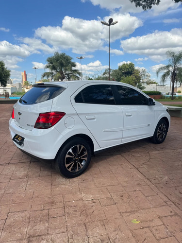 Chevrolet Onix 1.4 MPFI LTZ 8V FLEX 4P MANUAL