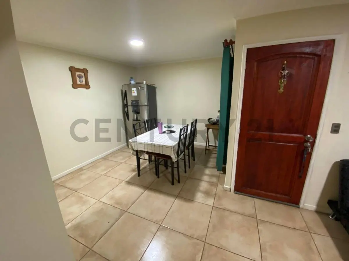 Imagen 5 de 10 de Casa En Venta Excelente Estado Y Ubicación