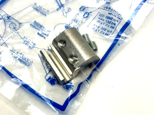 Smc Bmb5-032 Auto Switch Bracket Lot Of 2 Zzz
