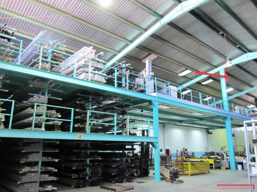 Imagen 3 de 12 de Galpon En Venta, Zona Industrial Los Pinos.