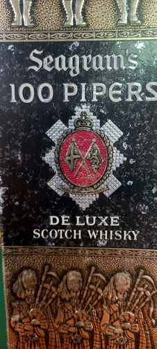 Antigo Whisky 100 Pipers Anos 70