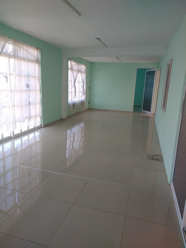 Imagen 9 de 14 de Oficinas/bodega En Renta En Tultitlan