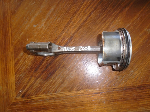 Imagen 3 de 3 de Vendo Piston Y Biela De Nissan Tiida, Año 2008