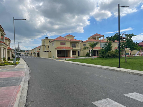 Imagen 7 de 11 de Vendo Hermosa Casa, Residencial Shalom V