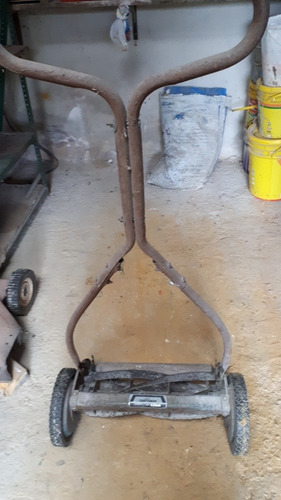 Corta Cesped Helicoidal Craftman
