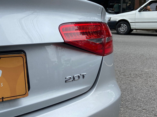 Audi A4 2.0 Tfsi Attraction Multitronic 4p