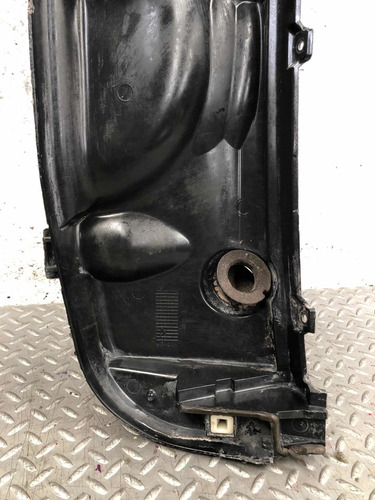Tolva Inf Limpiaparabrizas Bmw 320 I Aut V6 2.2 98/2007 (Usado)