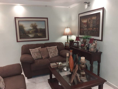 Imagen 4 de 11 de Apartamento En Residencias Narayola 04128887550