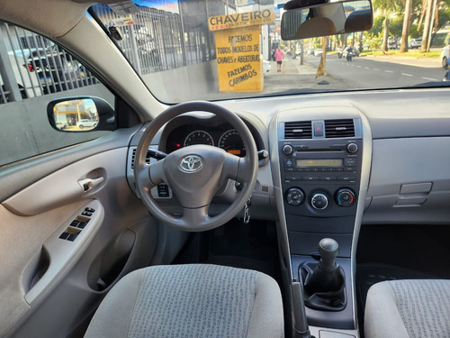 Toyota Corolla 1.8 16v Xli Flex 4p
