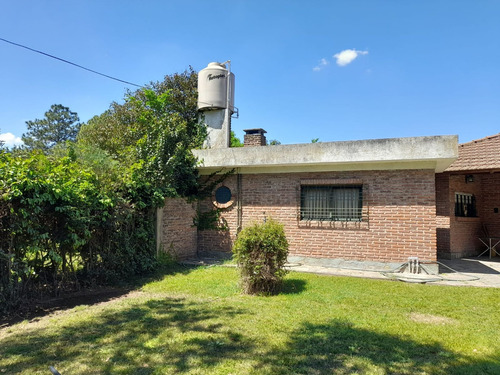 Venta Casa Quinta 3 Amb 2 Lotes Con Piscina
