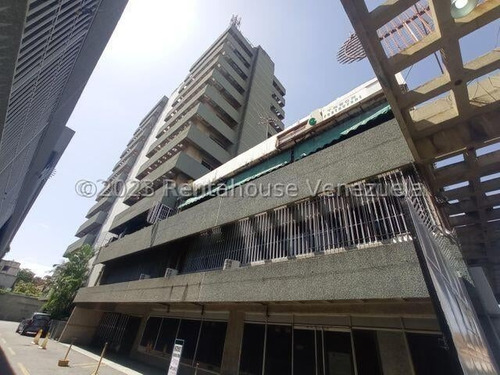 Oficina En Venta En Zona Centro De Maracay Aragua 23-20167 Irrr