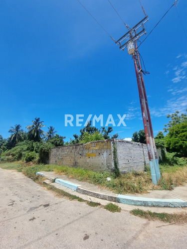 Terreno En Porlamar, Mariño, Isla De Margarita Cood: 0681