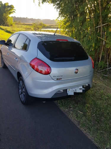 Fiat Bravo 1.8 16v Essence Flex Dualogic 5p 2011