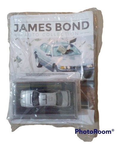 Revista + Auto James Bond.  Bmw 750il- Tomorrow Never Dies.