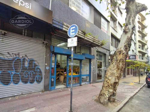 Venta De Local Comercial  - Centro