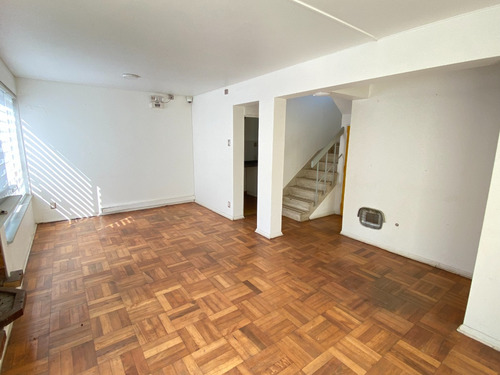 Casa 2 Pisos Uso Comercial En El Corazón De Talca