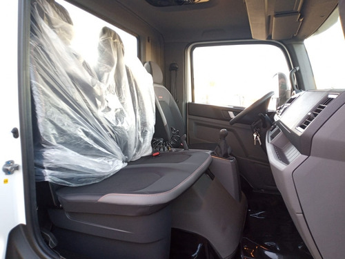 Imagem 4 de 6 de Volkswagen 11.180 - Delivery Prime