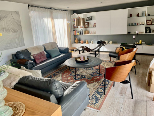 Hermosa Casa Moderna A Pasos Del Sport Francés Vitacura