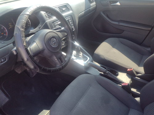 Volkswagen Jetta 2.5 Style Active Tiptronic At