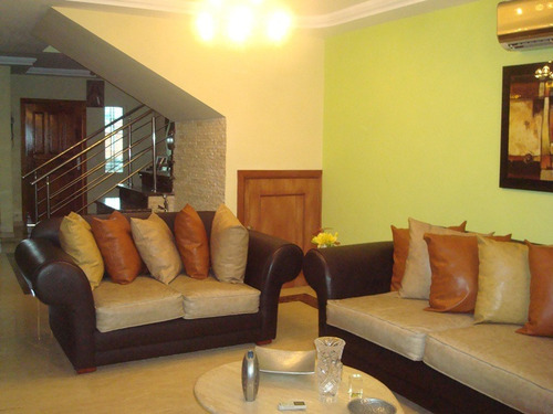 Imagen 4 de 29 de Ligia Guardia Vende Hermoso Town House En Res. Doral Park El Trigal Norte