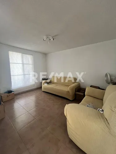 Casa En Venta En Rancho Tezoyuca, Morelos
