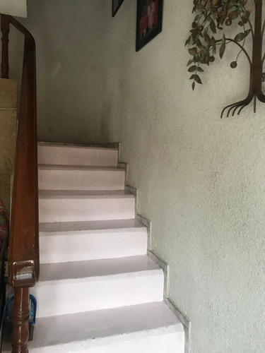 Casa En Venta En Loma Bonita, Ojo De Agua Tecamac Edo Mex Sup 202 M2