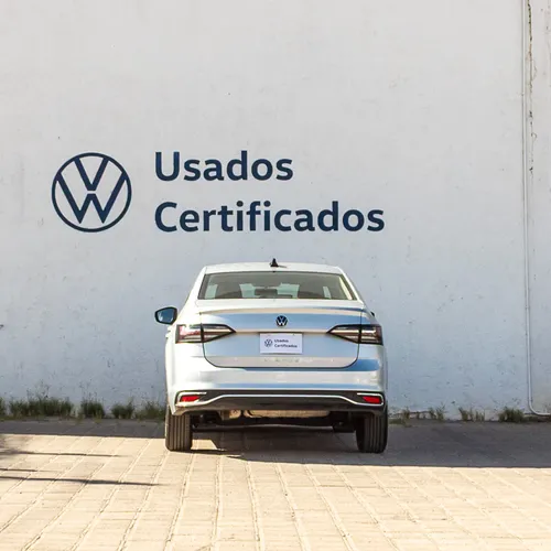 Volkswagen Virtus TRENDLINE L4 1.6L 110HP AUT