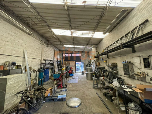 Bodegas En Venta Itaguí 643-6942216