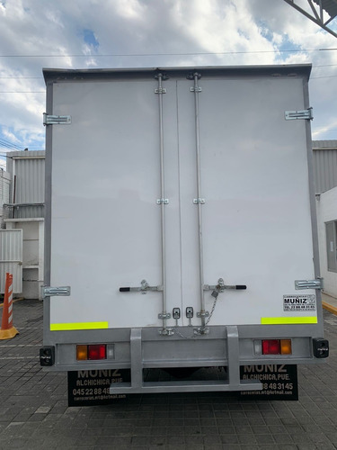 Imagen 5 de 14 de Isuzu Elf 400 2021
