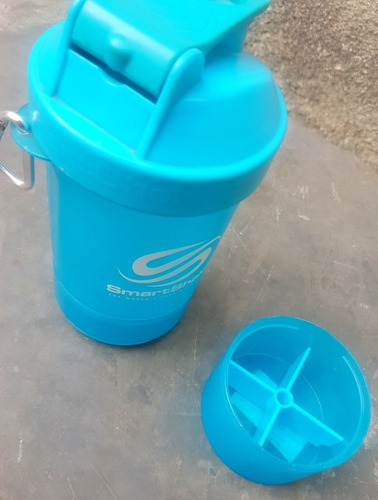 Smartshake Shake 20oz Neon Blue Vaso Batidor Fitness