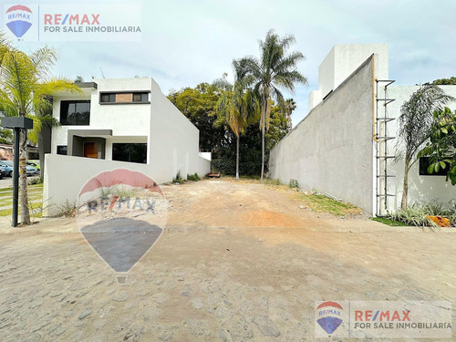 Venta De Terreno Residencial En Lomas De La Selva, Cuernavaca, Morelosclave 4783