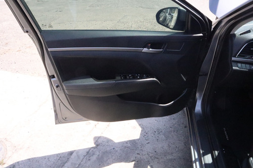 Hyundai Elantra 2.0 Gls Premium At