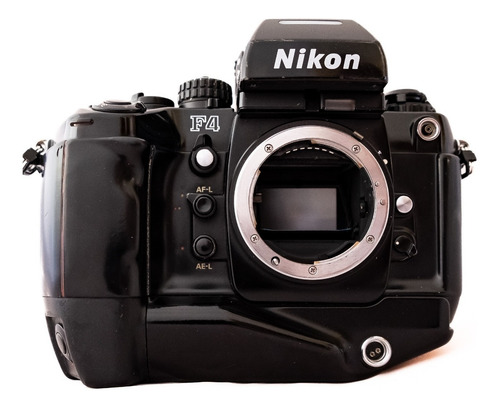 Imagen 10 de 10 de Cámara Nikon F4 S Negra Con Winder Incorporado, Rebajado