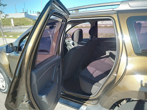 Renault Duster 1.6 4x2 Confort 110cv