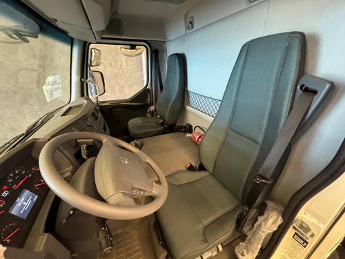 Caminhão Volvo Vm290 4x2 2024 Argos 20t Cabine Suplementar