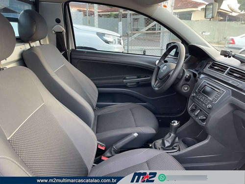 Imagem 8 de 8 de Volkswagen Saveiro Trendline 1.6 T.flex 8v Flex 2020