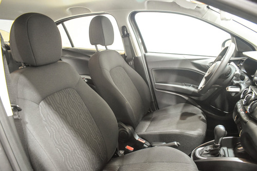 Fiat Cronos 1.3 Drive Cvt