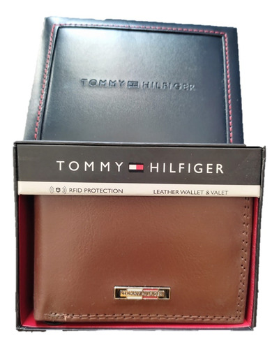 Cartera Tommy Hilfiger Café De Caballero 31hp220104 Original