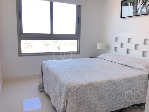 Hermoso Departamento En Venta De 1 Dormitorio.- Ref: 54514