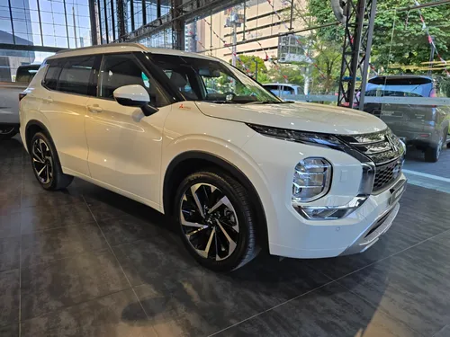 Mitsubishi All-Outlander 2.5 All-Outlander 4X4
