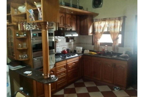 Imagen 4 de 10 de Casa En Venta 4