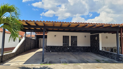 Casa En San Diego, La Cumaca, Villas De Alcala Mcc