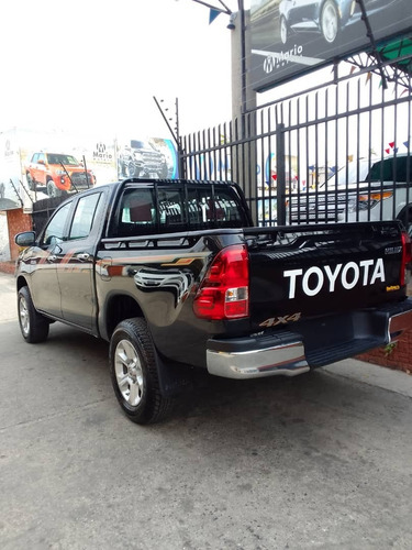 Imagen 3 de 10 de Toyota Hilux
