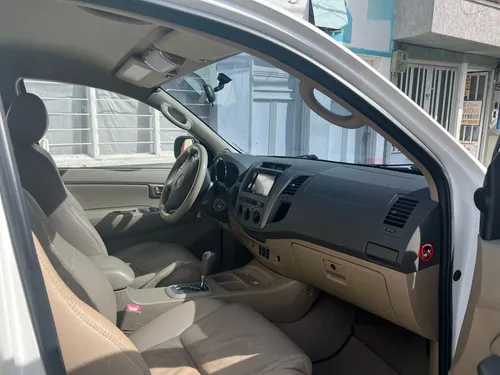 Toyota Fortuner 2.7l 4x2
