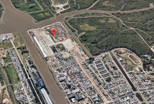 Galpón Frente Al Puerto En Venta - 3340mts2 - Berisso