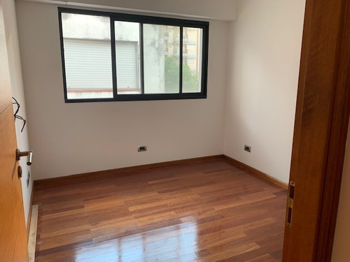 Imagen 5 de 10 de Venta De Tres Ambientes Terraza Lavadero Excelente Ubicación