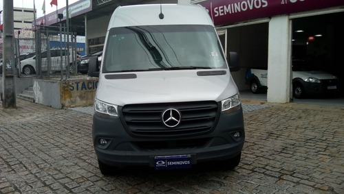 Mercedes Benz 416 2019/2020 6i62