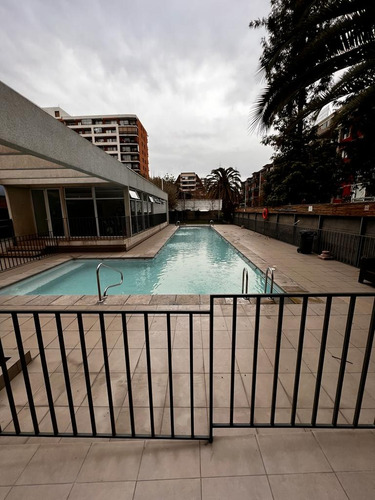 Departamento En Venta, Metro Irarrázaval A Una Cuadra